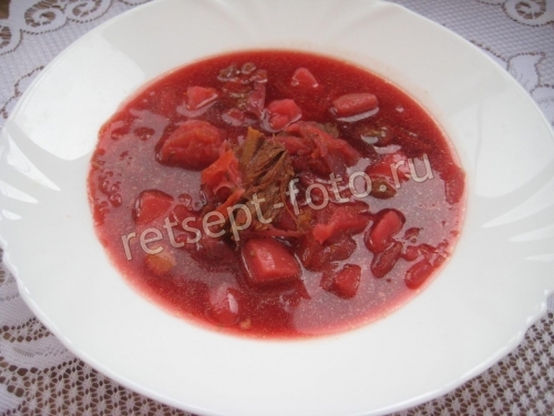 Борщ с тушенкой