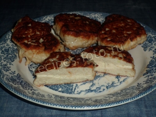 Диетические куриные котлеты с капустой и овсяными хлопьями