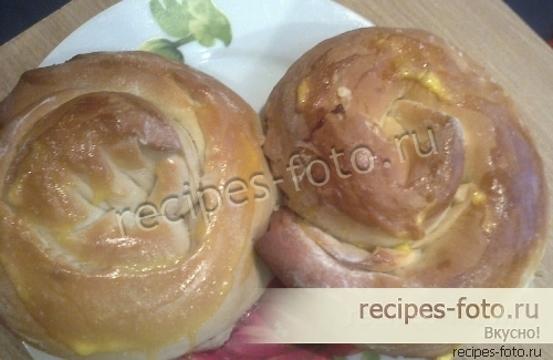 Домашние испанские булочки на молоке с яблоками
