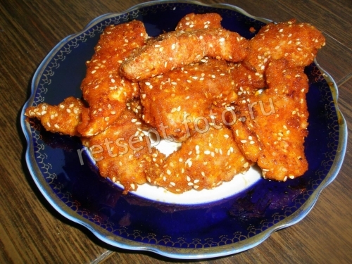 Хрустящие куриные палочки с кунжутом