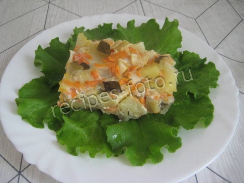 Картофельная запеканка с солеными огурцами