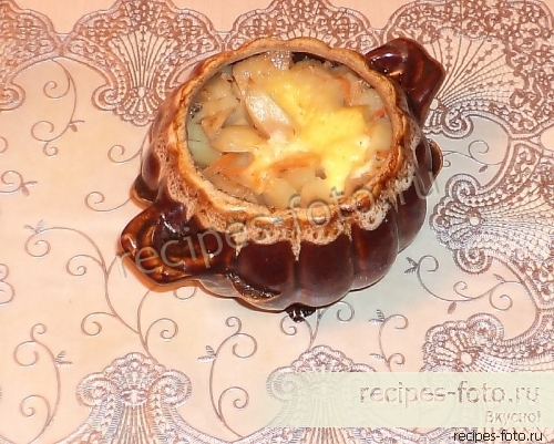 Картошка с ребрышками в горшочке в духовке