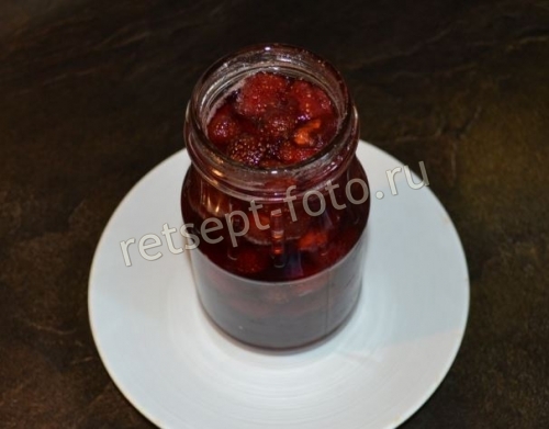 Клубничный джем с пектином и мятой