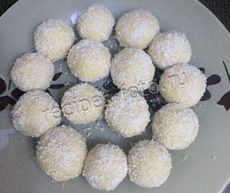 Конфеты "Рафаэлло" в домашних условиях с кукурузными палочками