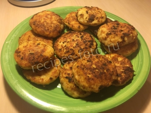Куриные котлеты с морковью и луком