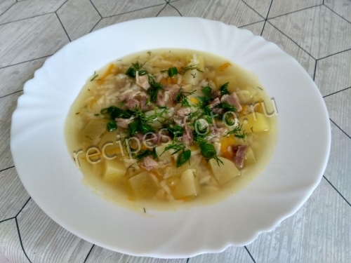 Куриный суп с рисом и картошкой