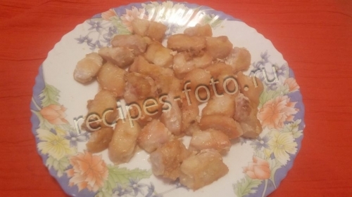 Курица с лимоном жаренная на сковороде