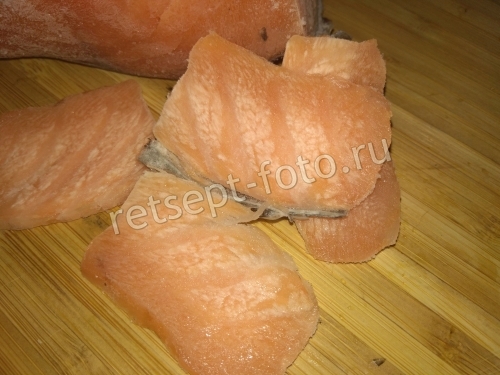 Лосось соленый с водкой и лимоном