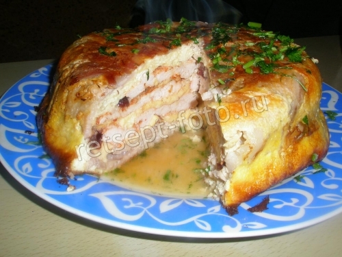 Мясная запеканка в беконе
