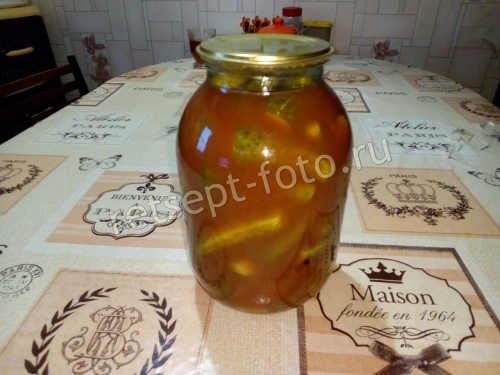 Огурцы консервированные с томатной пастой и аспирином