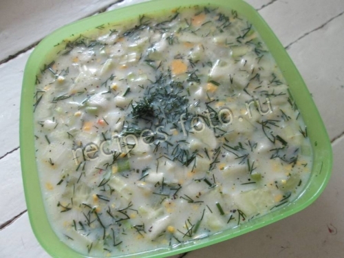 Окрошка на сыворотке с курицей