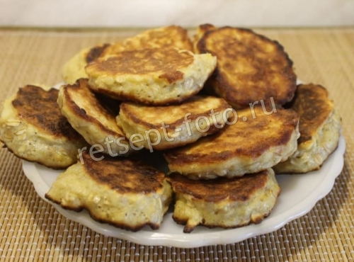 Оладьи с яблоками и овсянкой