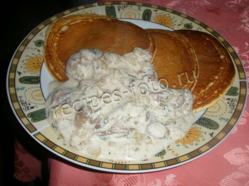 Панкейки на кефире с грибами