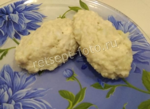 Паровые куриные котлеты с хлопьями для детей 1,5 года