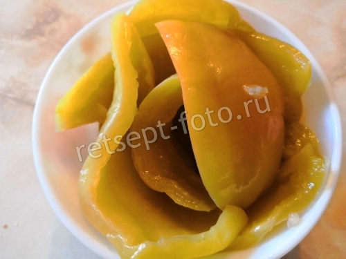 Перец маринованный с чесноком быстрого приготовления