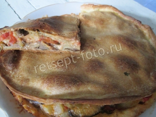 Песочный пирог с мясом и овощами