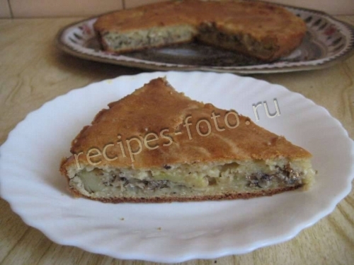Пирог со шпротами и картошкой