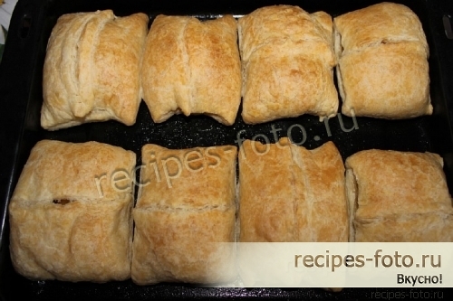 Пироги из слоеного теста с мясом и картошкой