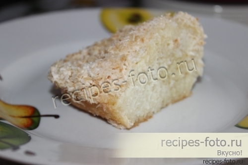 Простой кокосовый пирог со сливками