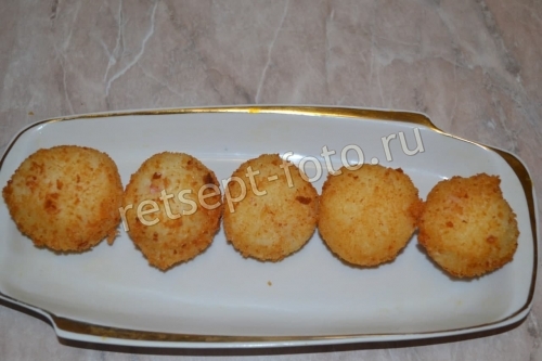 Аранчини с ветчиной и сыром