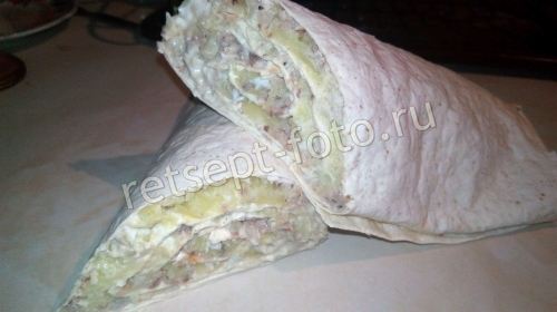 Рулет из лаваша с сардиной и картошкой