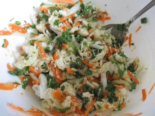 Салат с фетой и рукколой