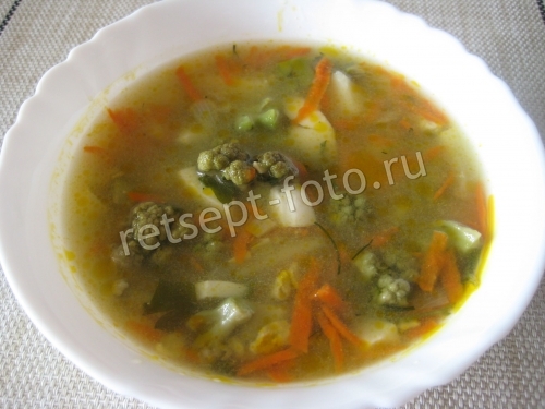 Суп с капустой брокколи и яйцом без мяса
