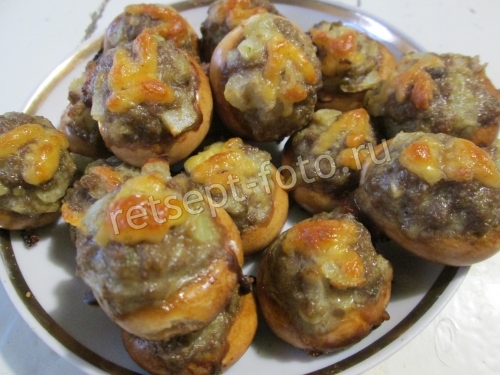 Сушки с фаршем и сыром запеченные в духовке