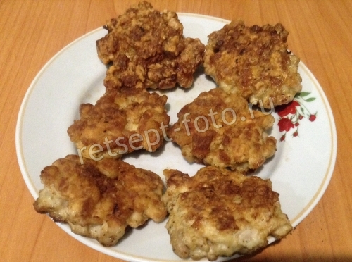 Свиные биточки из рубленого мяса