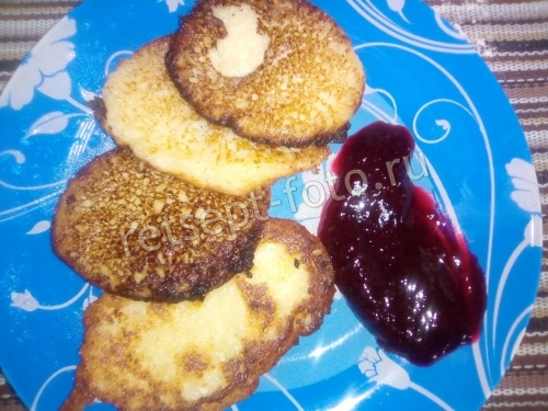 Сырники со сливочным маслом