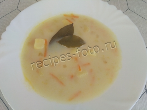 Сырный суп с курицей и плавленым сыром