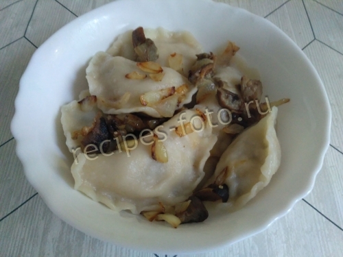 Вареники с картошкой и грибами. Тесто на воде