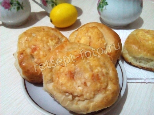 Ватрушки с творогом и вареньем