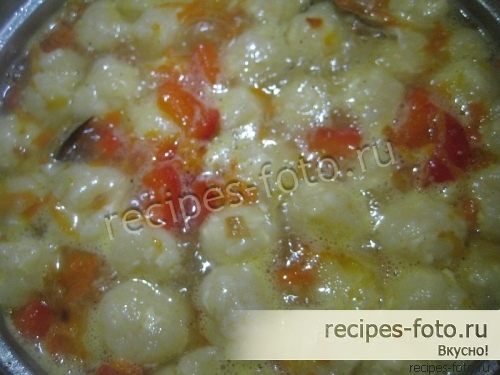 Вкусный овощной суп с сырными шариками