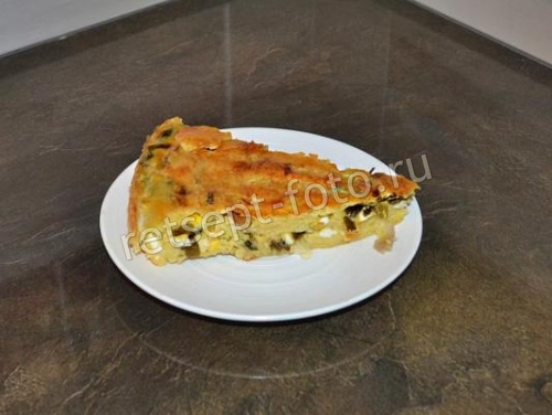 Заливной пирог с яйцом и луком