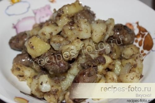 Жареные куриные сердечки с картошкой (очень простой рецепт)