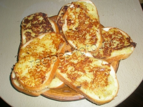 Жареные бутерброды с картошкой и луком