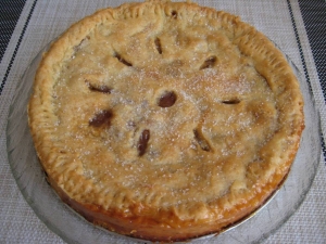 Американский закрытый яблочный пирог из песочного теста 