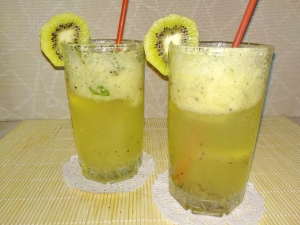 Безалкогольный мохито с киви 