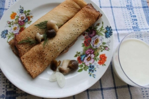 Блины с капустой и грибами на кефире 