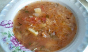 Борщ с килькой в томате 