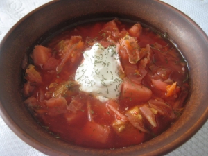 Борщ с корнем петрушки и сельдерея 