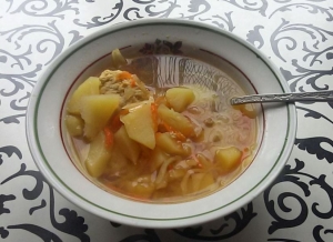 Борщ с куриными фрикадельками для детей 1,5 года 