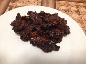 Говядина в мультиварке тушеная в кисло-сладком соусе 