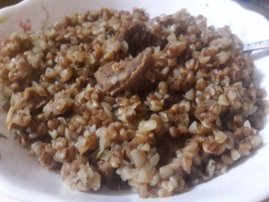 Гречка с говядиной в казане 
