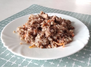 Гречка с тушенкой 