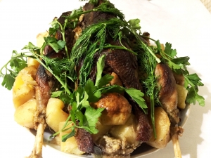 Гусь с картошкой в рукаве 