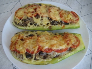 Кабачки "Лодочки" фаршированные грибами и рисом в духовке 