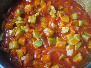 Кабачки в томате 