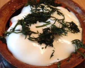 Картошка с белыми грибами в горшочках 